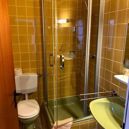 Penzion Gaestehaus Fries Blankenheim (North Rhine-Westphalia)