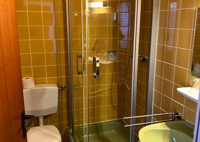 Affittacamere Gaestehaus Fries Blankenheim (North Rhine-Westphalia)