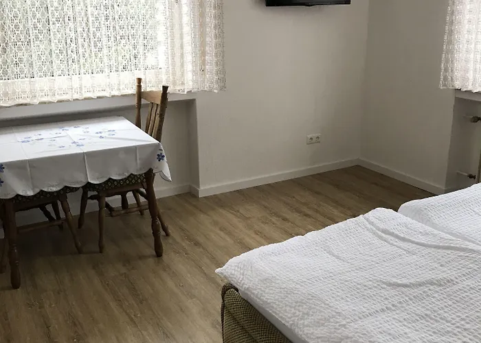 Gaestehaus Fries Affittacamere Blankenheim (North Rhine-Westphalia)